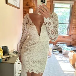 Selfie Leslie First Dance Lace Mini Dress, size M